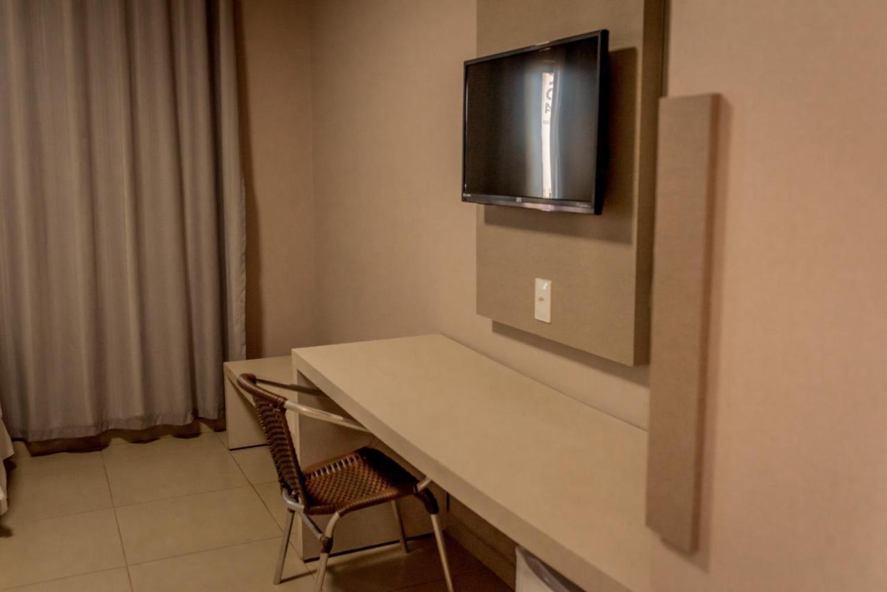 Fenix Hotel Araxá Екстериор снимка