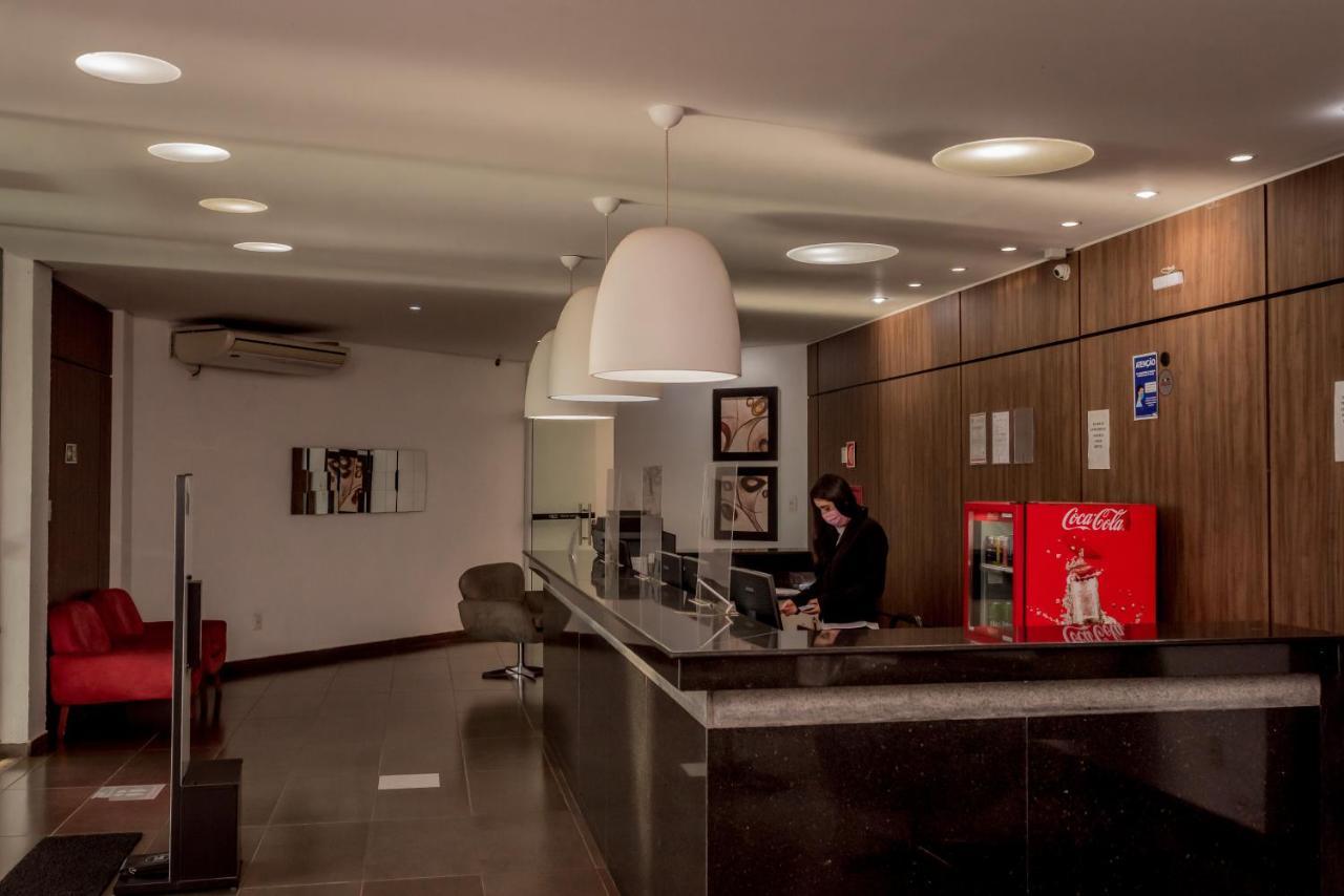 Fenix Hotel Araxá Екстериор снимка