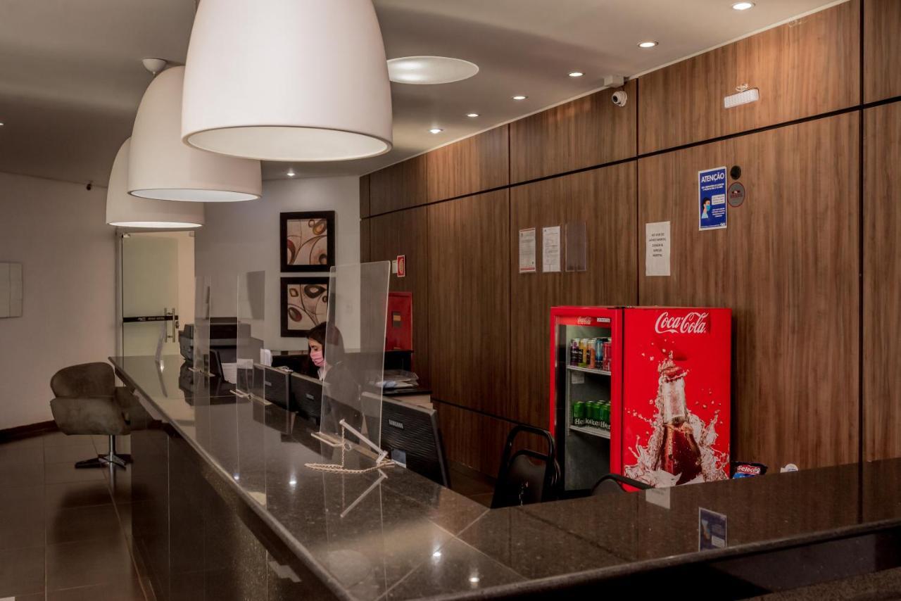 Fenix Hotel Araxá Екстериор снимка