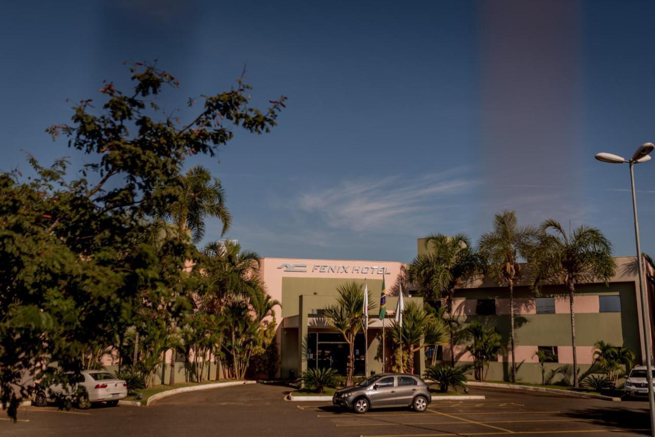 Fenix Hotel Araxá Екстериор снимка