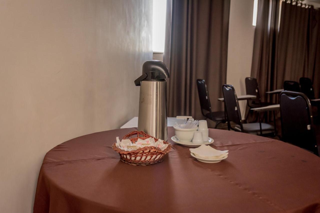 Fenix Hotel Araxá Екстериор снимка