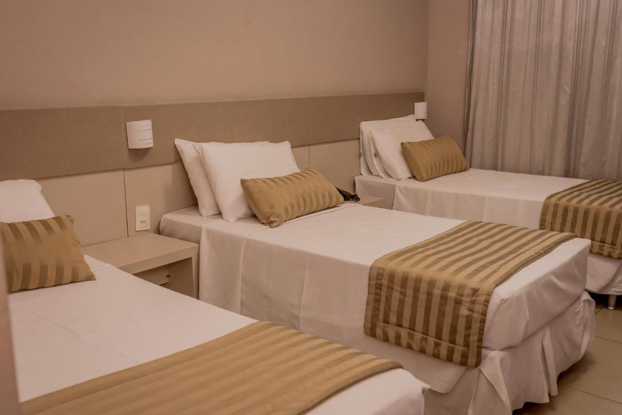 Fenix Hotel Araxá Екстериор снимка