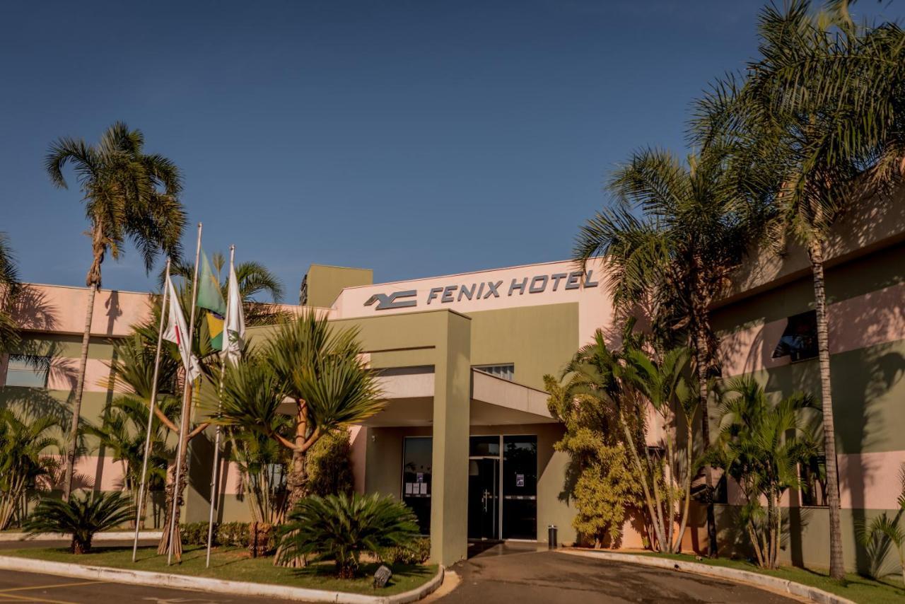 Fenix Hotel Araxá Екстериор снимка